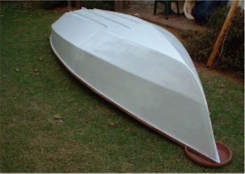 Pete Frielinghaus of Johannesburg, South Africa, built his Argie 15 as 