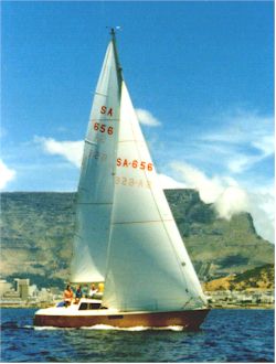 CW975 "Concept Won" multi-chine plywood boat plans for amateur builders