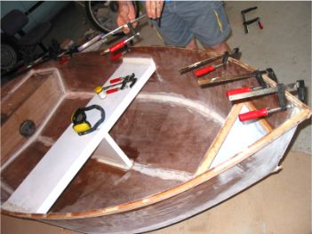 Dixi Dinghy stitch & glue plywood boat plans for amateur boatbuilders