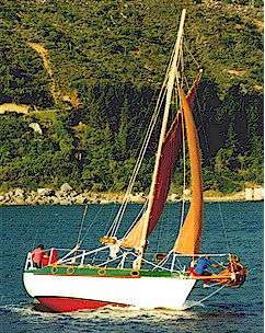 Hout Bay 30 sailing