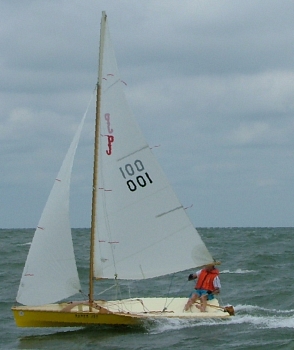 Paper Jet plywood stitch & glue sailing skiff
